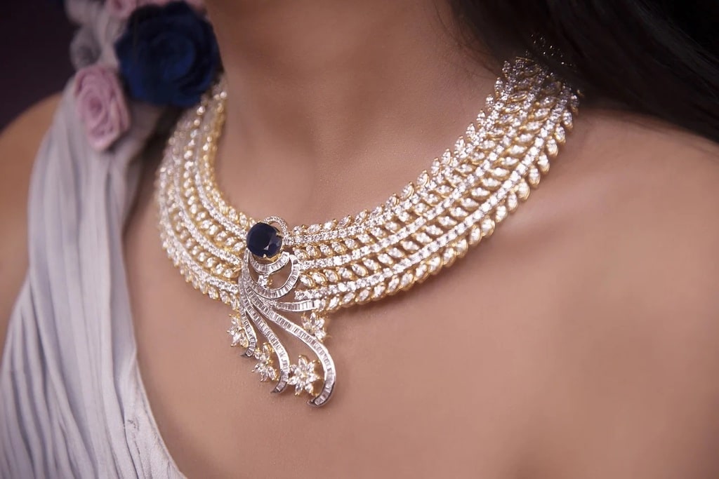 Quels bijoux porter pour un cocktail ?