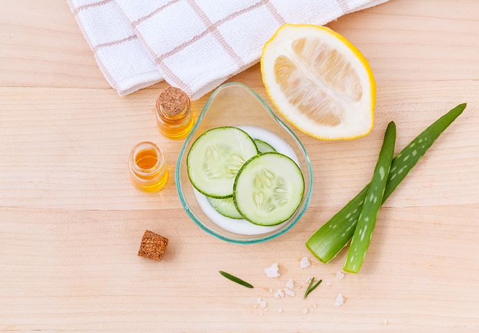 Recettes de grand-m&egrave;re pour se d&eacute;barrasser de l'acn&eacute; rapidement